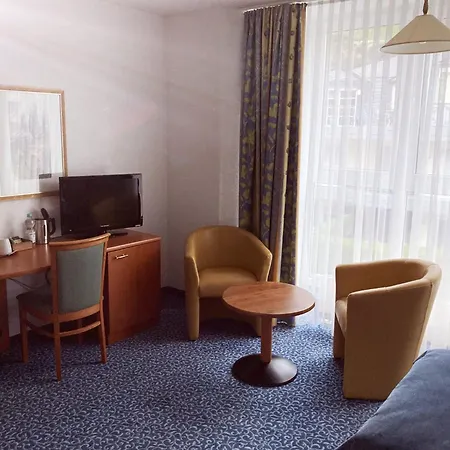 Hotel Am Weißen Turm-3
